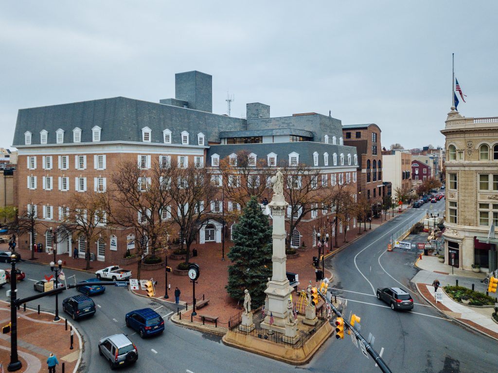 the square of downtown lancaster pa