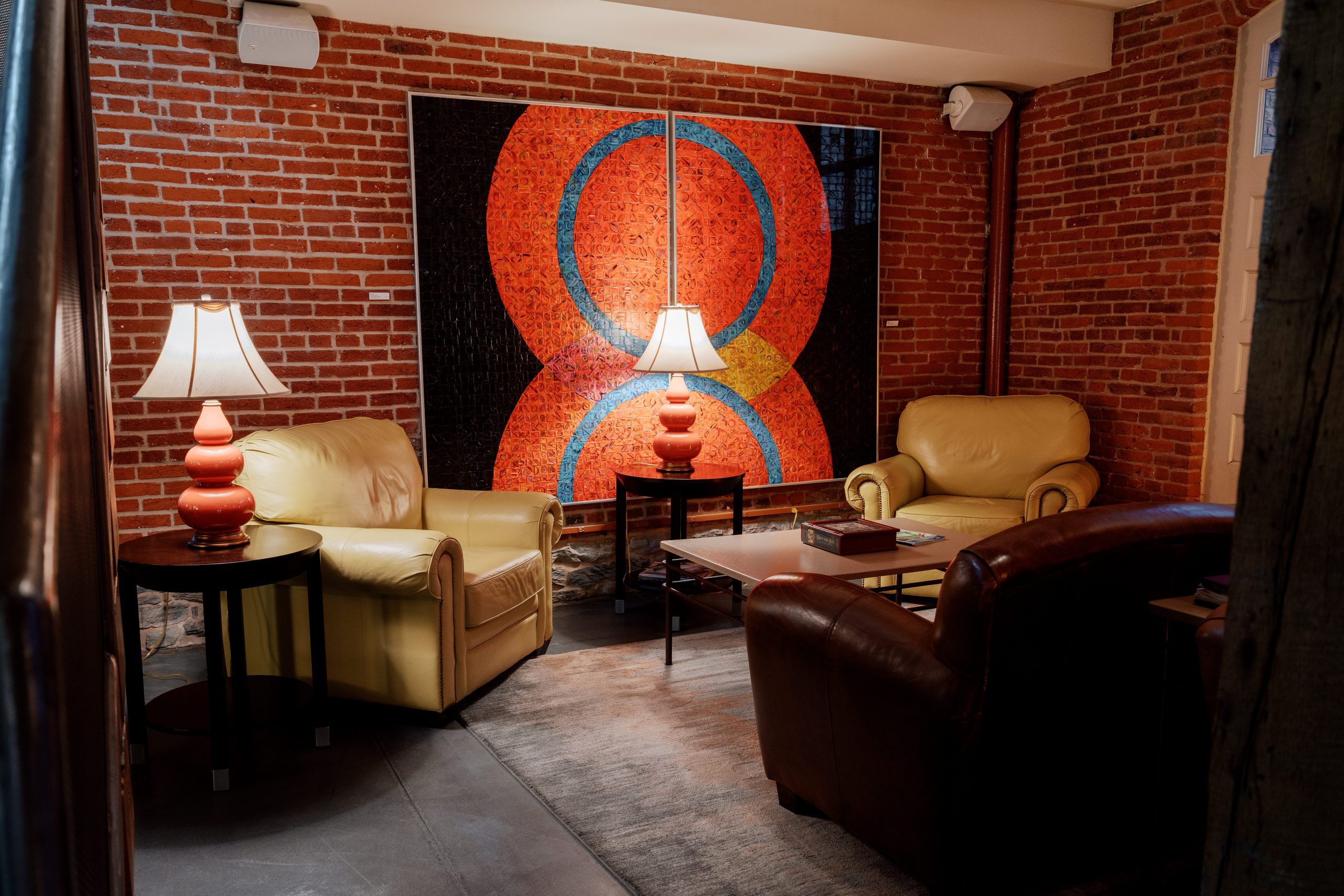 sitting room in lobby